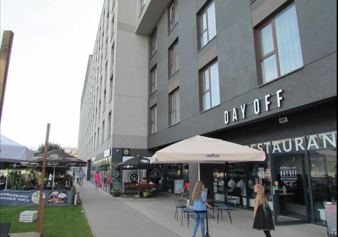 Apartament W Warszawie Dedykowany Parking Podziemny W Cenie, Wifi, Blisko Centrum New Apartment In Warsaw Finished To A High Specification Fitted Out To A High Standard On The 7Th Floor, Wifi, Underground Parking Price Included Екстериор снимка